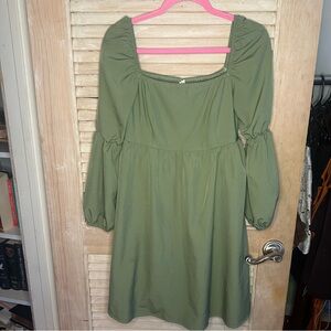 148 Exlura Green Mini Dress with Boho Sleeves- Size M